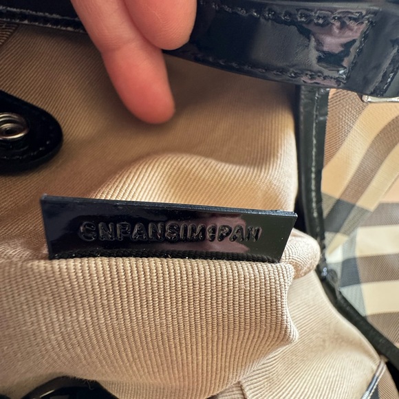 Burberry Nova Check Shoulder Bag - Picture 9 of 11